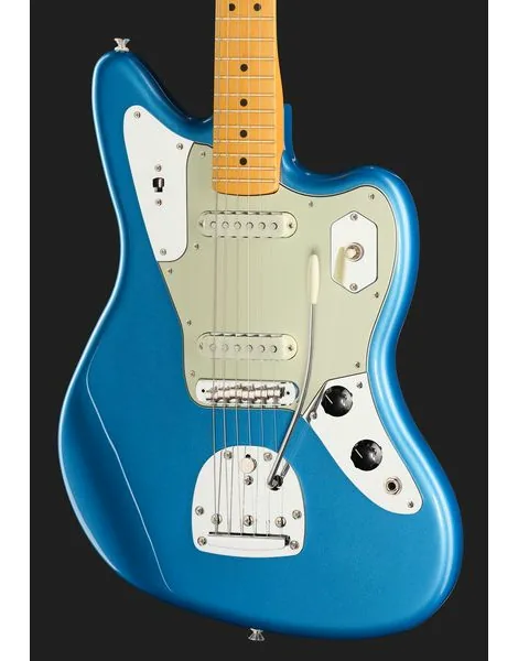 Fender Am Pro Clsc Jaguar MN FLPB, detail 4
