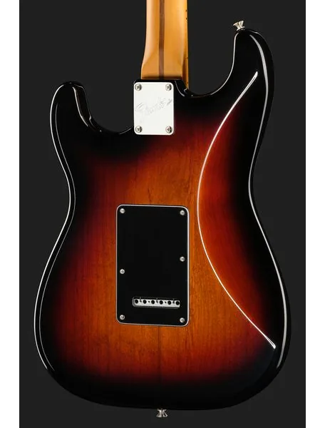 Fender Am Pro Clsc Strat HSS MN 3TS, detail 5