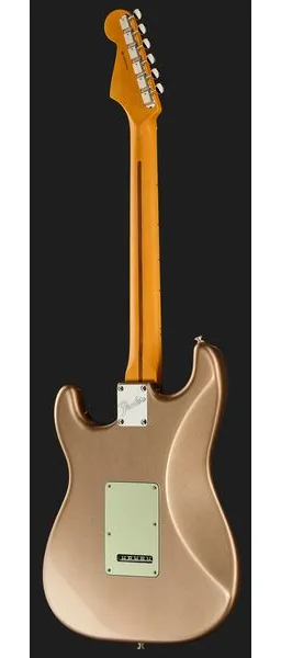 Fender Am Pro Clsc Strat MN FFMG, detail 3