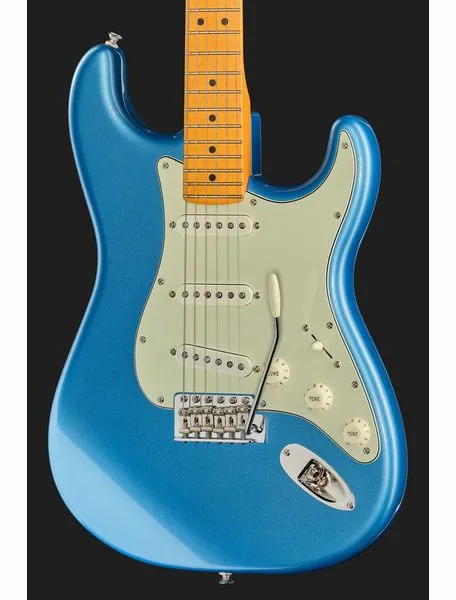 Fender Am Pro Clsc Strat MN FLPB, detail 4