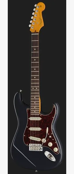 Fender Am Pro Clsc Strat RW FBLK, detail 2