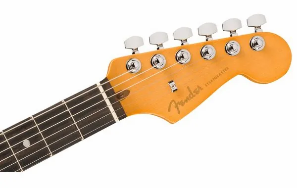Fender Am Ultra II Strat EB UBST, detail 5