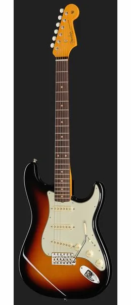 Fender AV II 61 STRAT RW WT3TB, detail 2