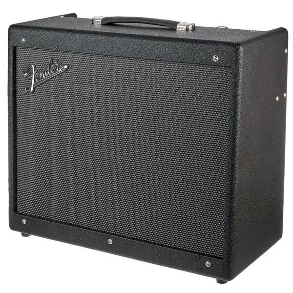 Fender Mustang GTX100, front view
