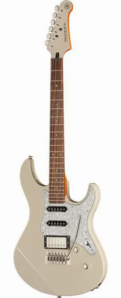 Yamaha Pacifica 612VIIX Vintage White, front view
